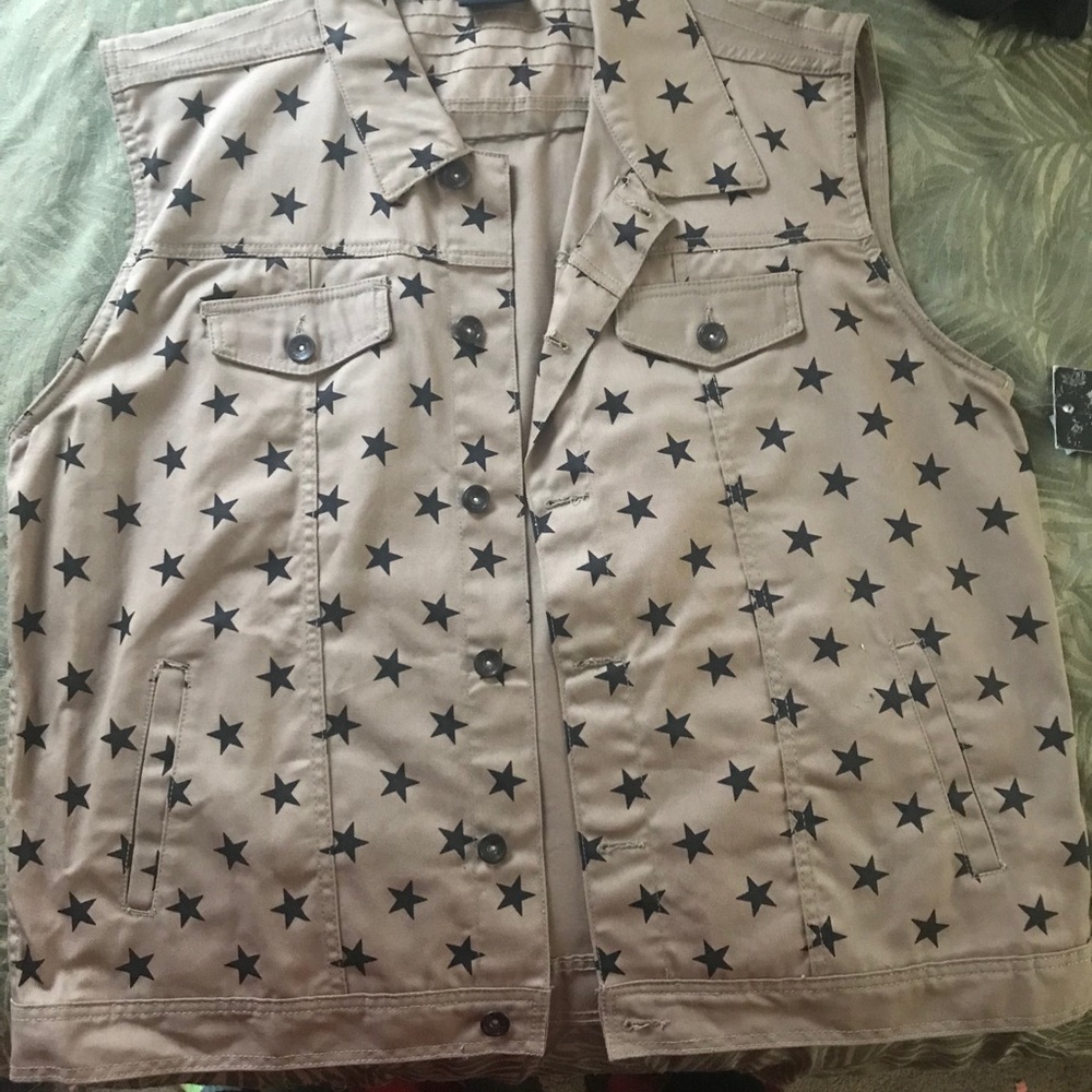 Sleeveless jacket 3X
